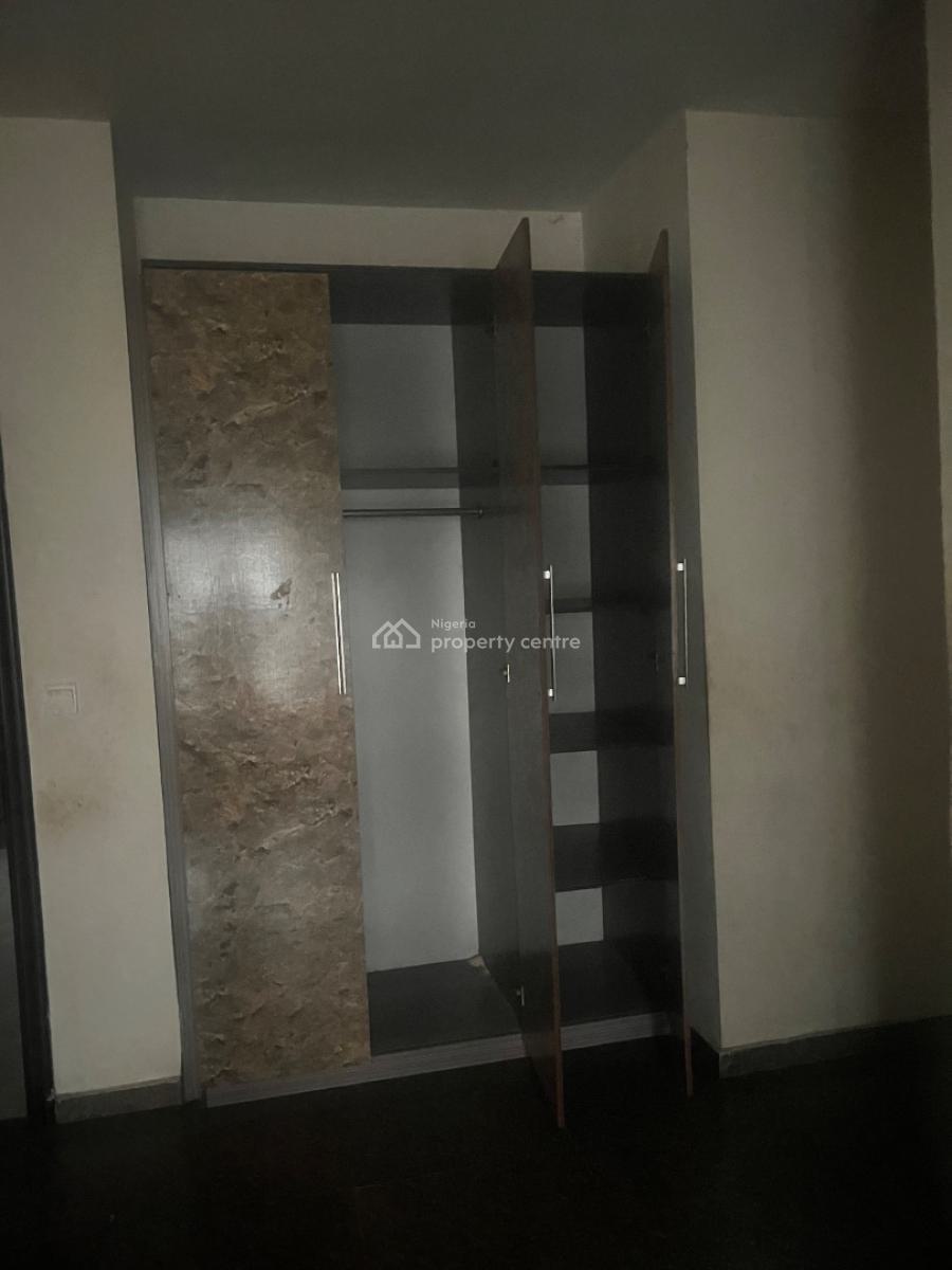 Modern Two-bedroom Flat with Spacious Living Areas, Off Admiralty Lekki Phase 1, Lekki, Lagos, Flat / Apartment for Rent