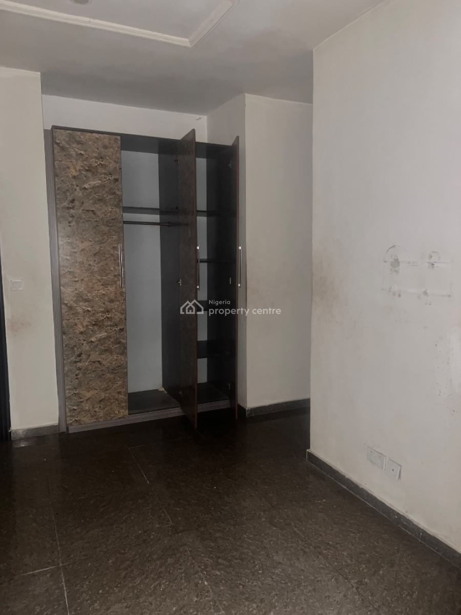Modern Two-bedroom Flat with Spacious Living Areas, Off Admiralty Lekki Phase 1, Lekki, Lagos, Flat / Apartment for Rent