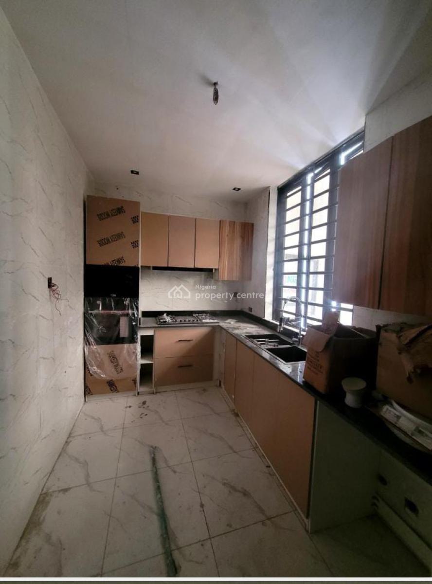 3-bedroom Apartment Located in a Serene and Secure Gated Community, Off Admiralty Way, Lekki Phase 1, Lekki, Lagos, Flat / Apartment for Rent