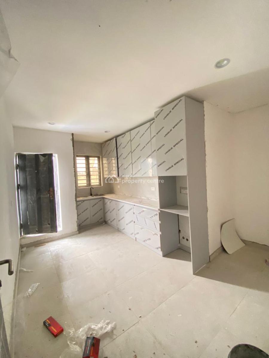 4 Bedroom, Ologolo, Lekki, Lagos, Terraced Duplex for Sale
