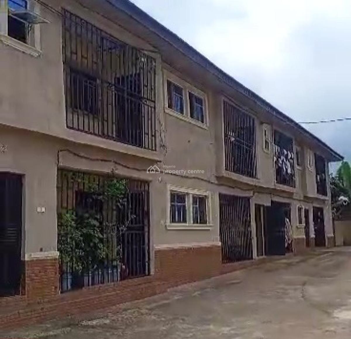 10 Flats of 1bedroom & 4flats of 2bedroom Flats  140ft By 150ft Land, Ugbor Central, Back of Nipco Fuel Station, Benin, Oredo, Edo, Block of Flats for Sale