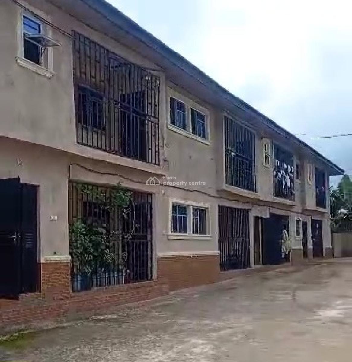 10 Flats of 1bedroom & 4flats of 2bedroom Flats  140ft By 150ft Land, Ugbor Central, Back of Nipco Fuel Station, Benin, Oredo, Edo, Block of Flats for Sale