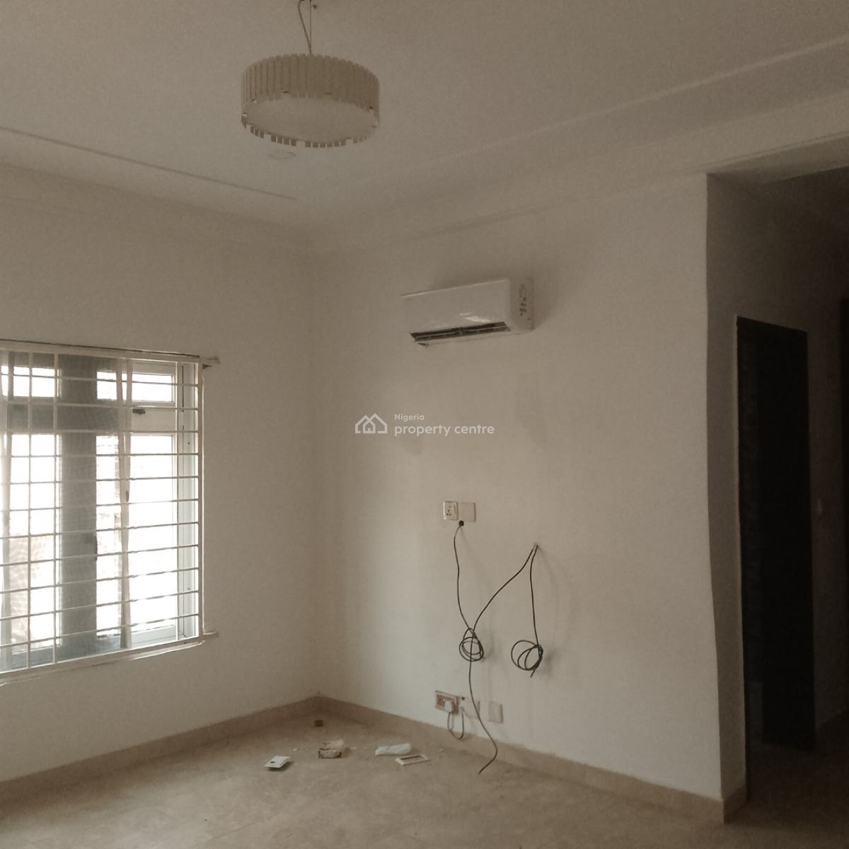 4-bedroom Terrace with Designated Parking Space, Asokoro Main, Asokoro District, Abuja, Terraced Duplex for Rent