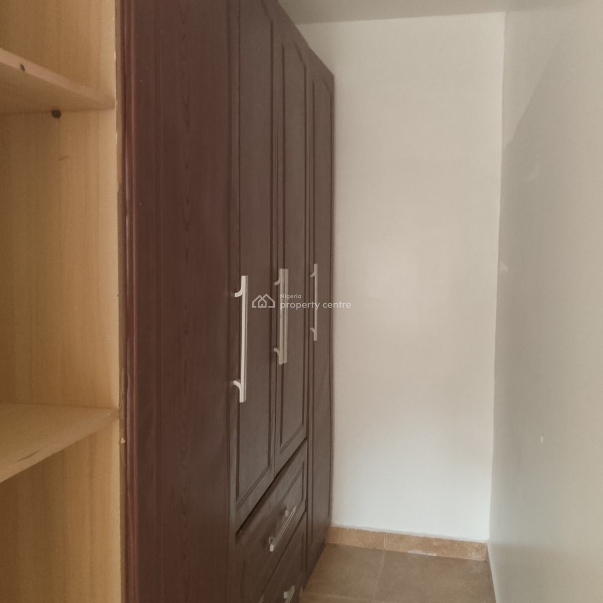 4-bedroom Terrace with Designated Parking Space, Asokoro Main, Asokoro District, Abuja, Terraced Duplex for Rent