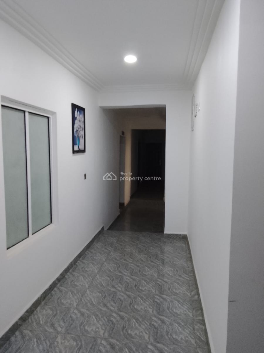 12 Bedroom Hotel with Conference Hall and Pent House, Kukwaba, Abuja, Hotel / Guest House for Rent