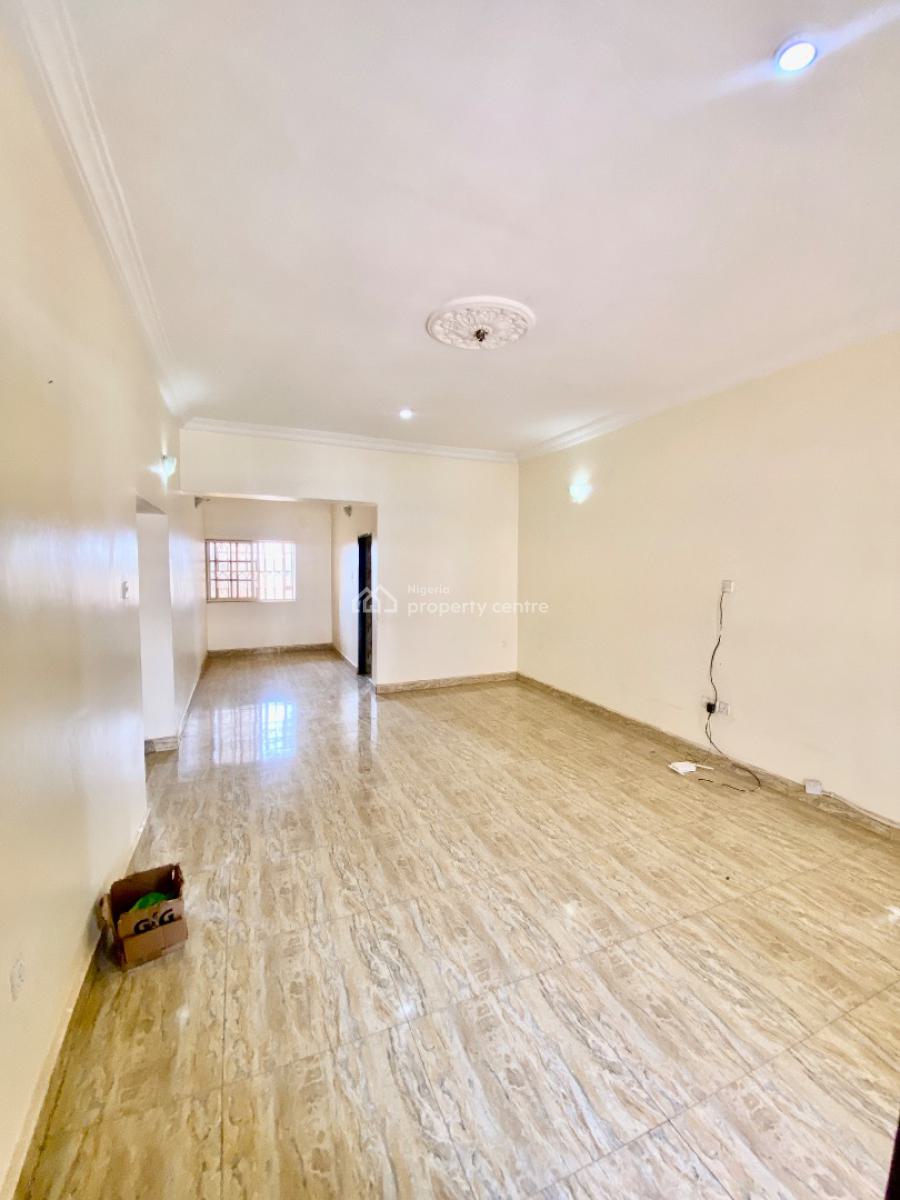 Newly Vacated and Spacious 2 Bedroom Apartment, Ebiano Supermarket, Gaduwa, Abuja, Flat / Apartment for Rent