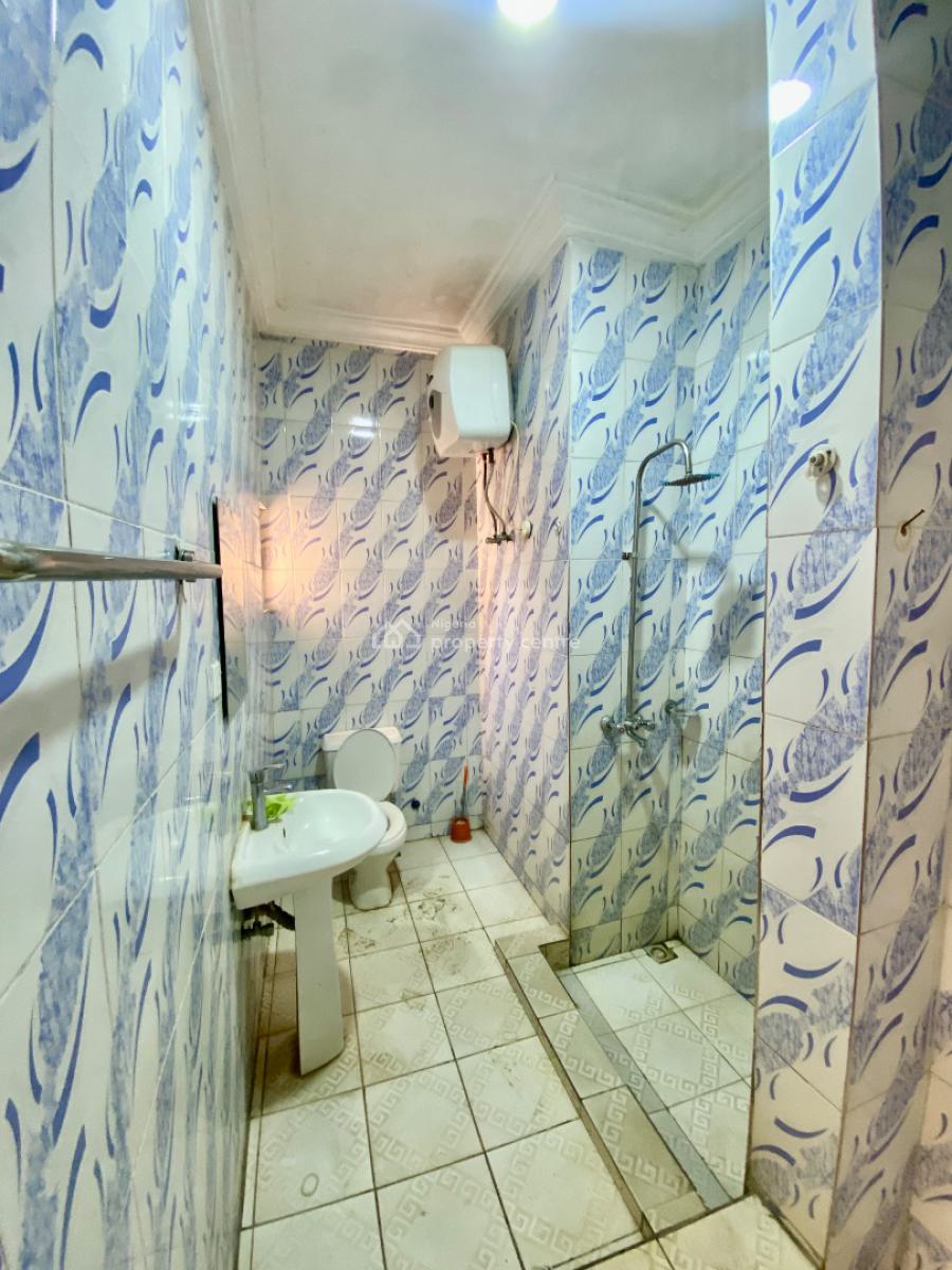 Newly Vacated and Spacious 2 Bedroom Apartment, Ebiano Supermarket, Gaduwa, Abuja, Flat / Apartment for Rent