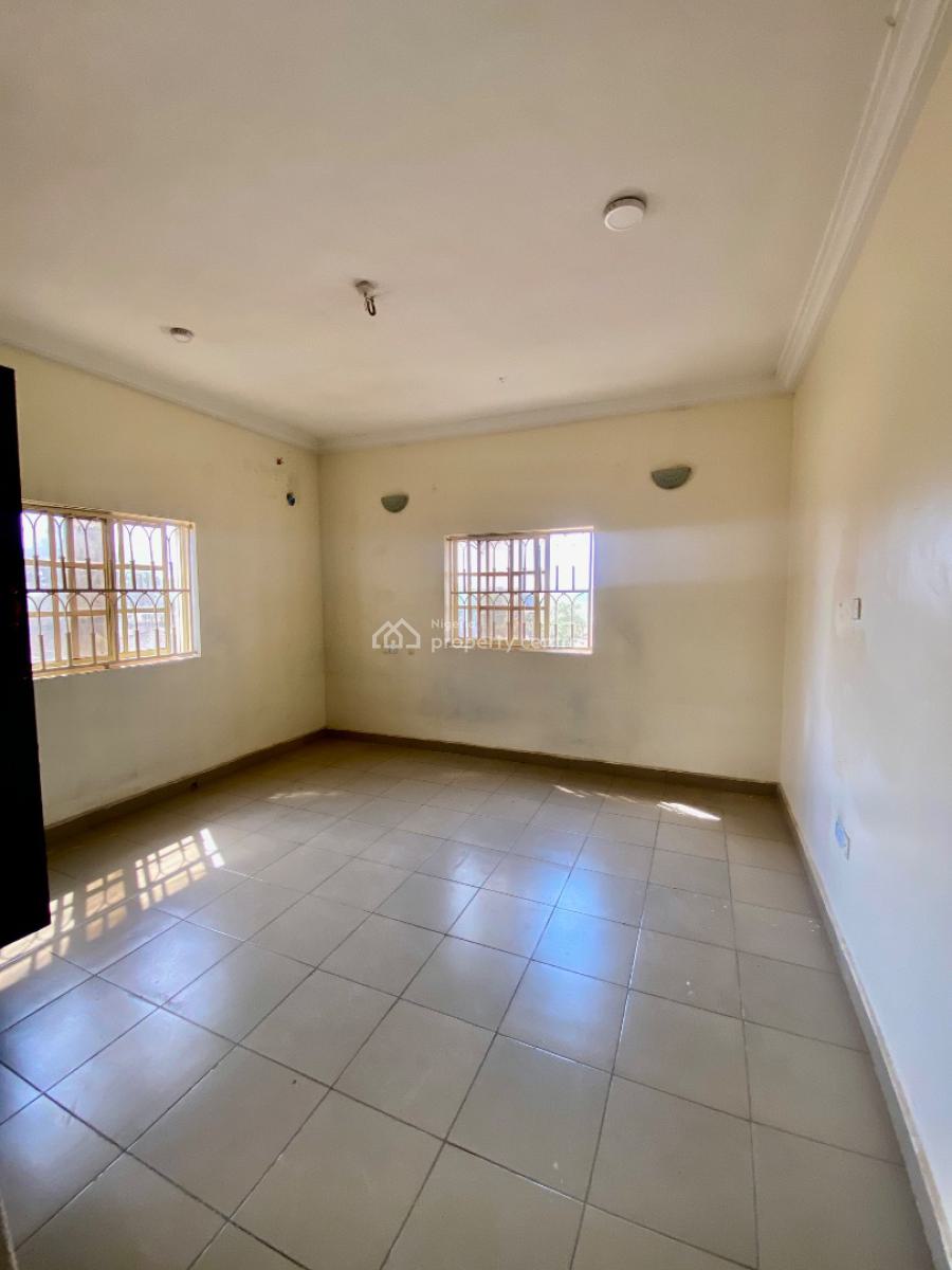 Newly Vacated and Spacious 2 Bedroom Apartment, Ebiano Supermarket, Gaduwa, Abuja, Flat / Apartment for Rent