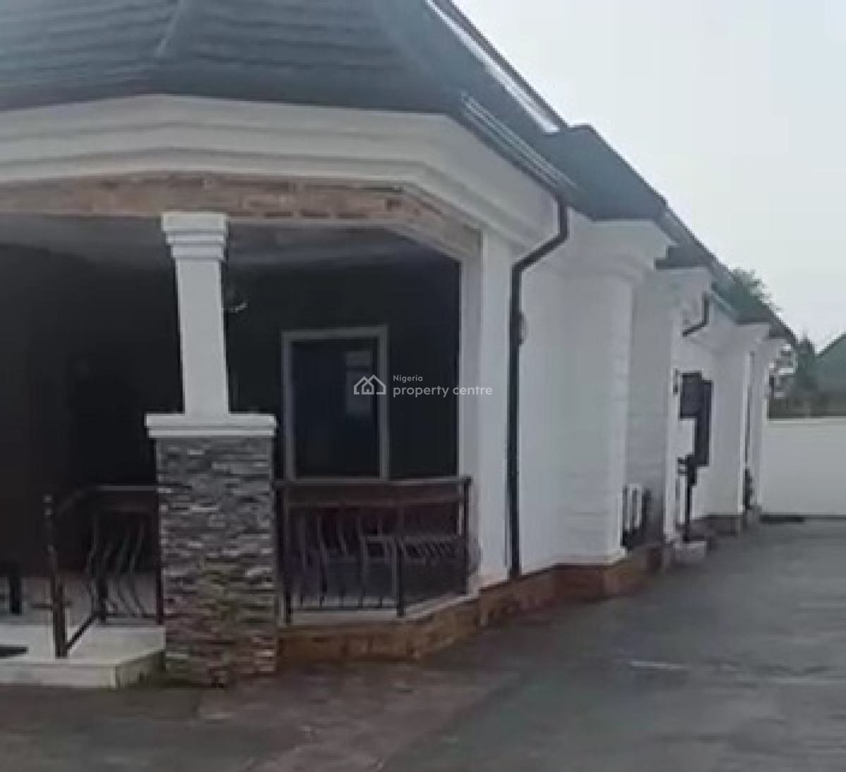 Luxury 4 Bedrooms Bungalow with Bq  50ft By 100ft Land, Ohen Tarred Road Okhoromi Community,  Off Airpor Road, Benin, Oredo, Edo, Detached Bungalow for Sale