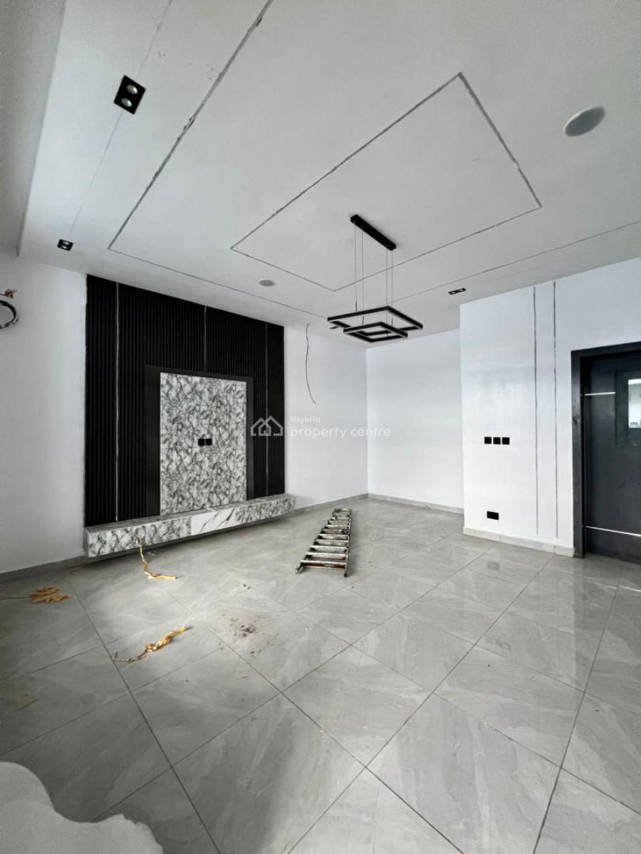 3 Bedrooms Terrace Duplex with Bq, Ikota, Lekki, Lagos, Terraced Duplex for Sale