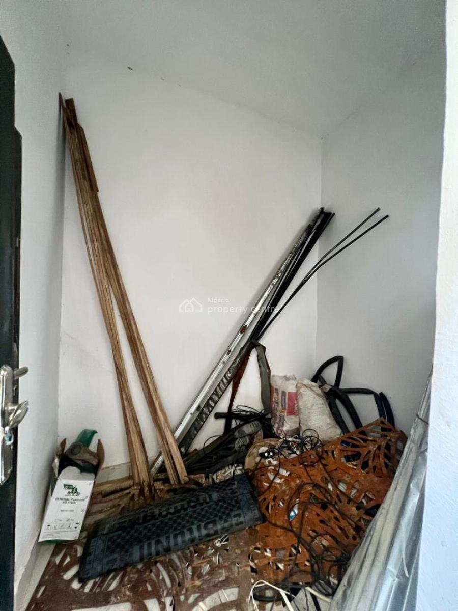 3 Bedrooms Terrace Duplex with Bq, Ikota, Lekki, Lagos, Terraced Duplex for Sale