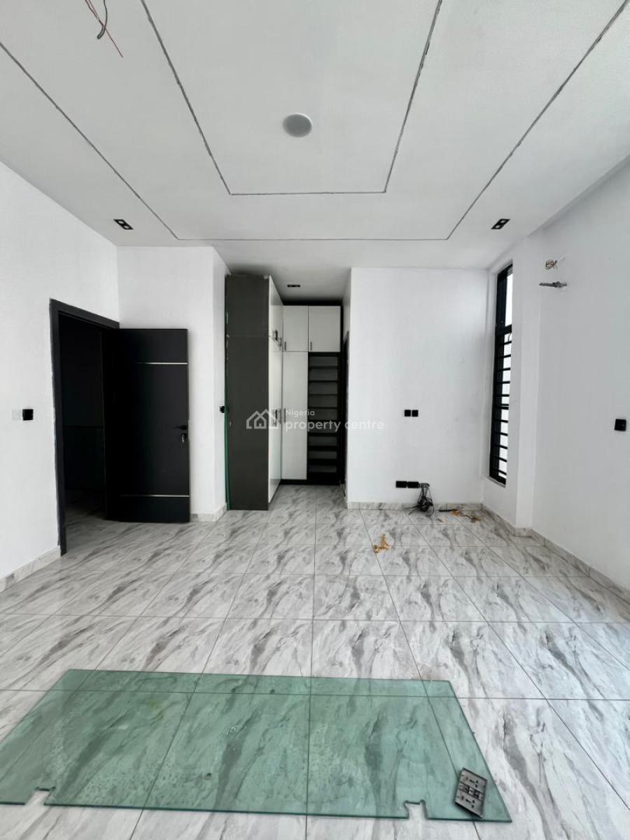 3 Bedrooms Terrace Duplex with Bq, Ikota, Lekki, Lagos, Terraced Duplex for Sale