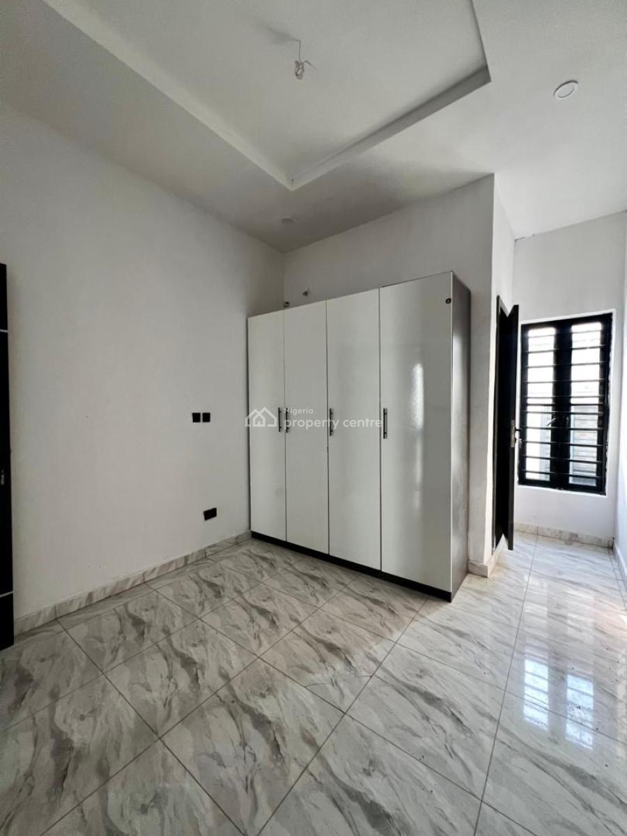 3 Bedrooms Terrace Duplex with Bq, Ikota, Lekki, Lagos, Terraced Duplex for Sale