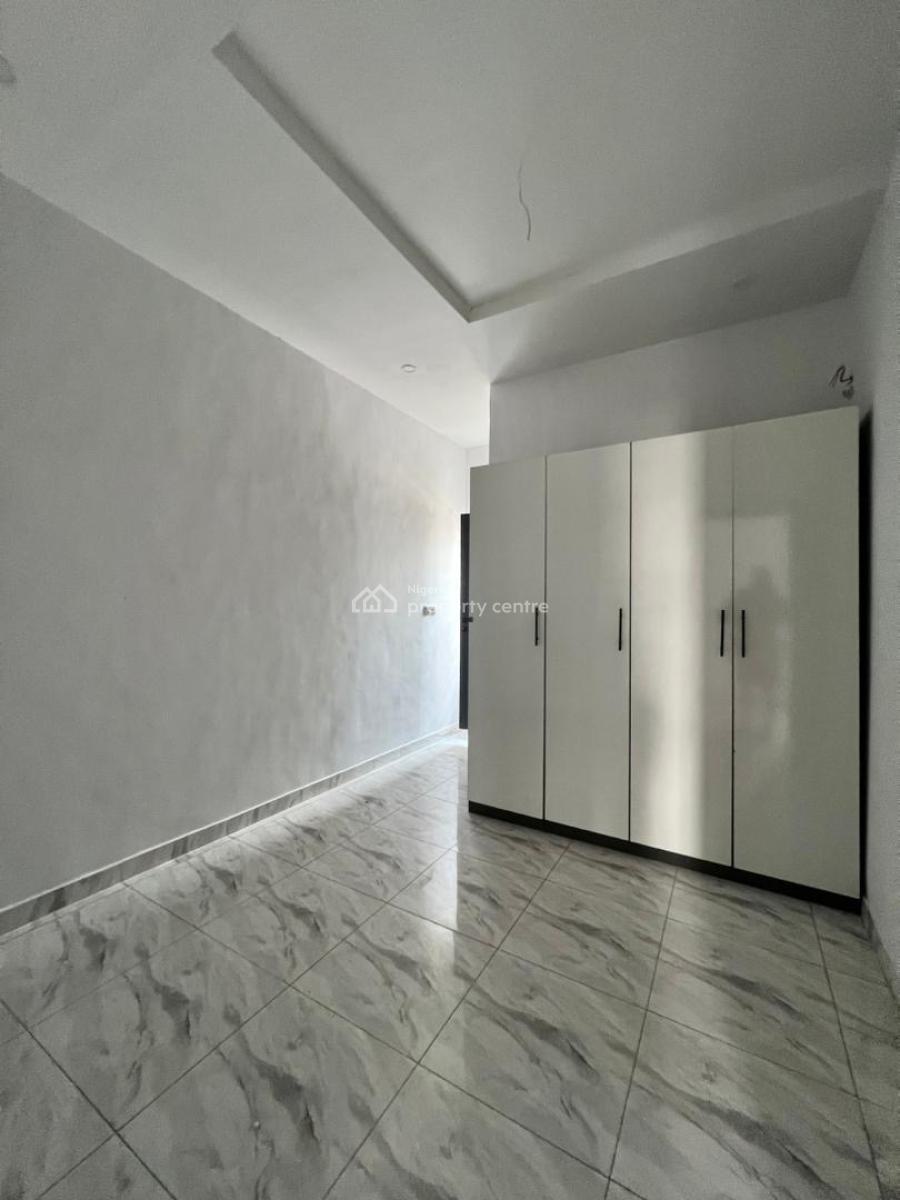 3 Bedrooms Terrace Duplex with Bq, Ikota, Lekki, Lagos, Terraced Duplex for Sale