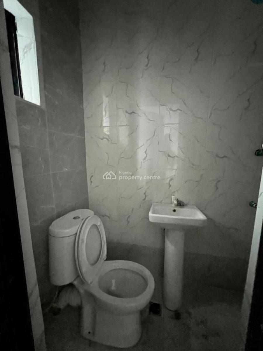 3 Bedrooms Terrace Duplex with Bq, Ikota, Lekki, Lagos, Terraced Duplex for Sale