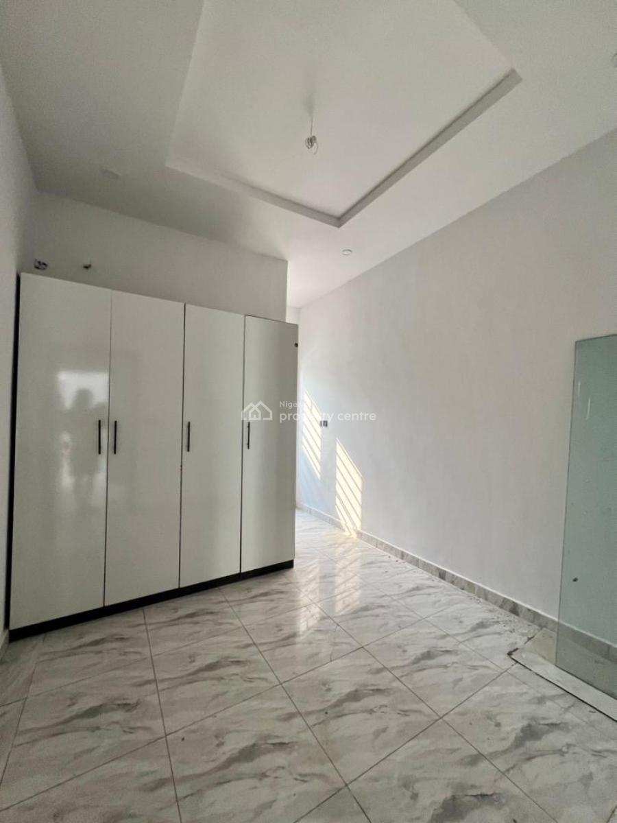 3 Bedrooms Terrace Duplex with Bq, Ikota, Lekki, Lagos, Terraced Duplex for Sale