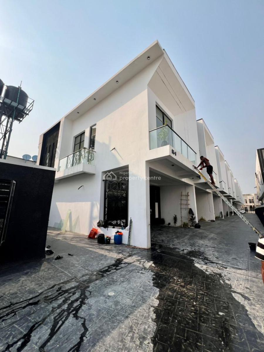 3 Bedrooms Terrace Duplex with Bq, Ikota, Lekki, Lagos, Terraced Duplex for Sale