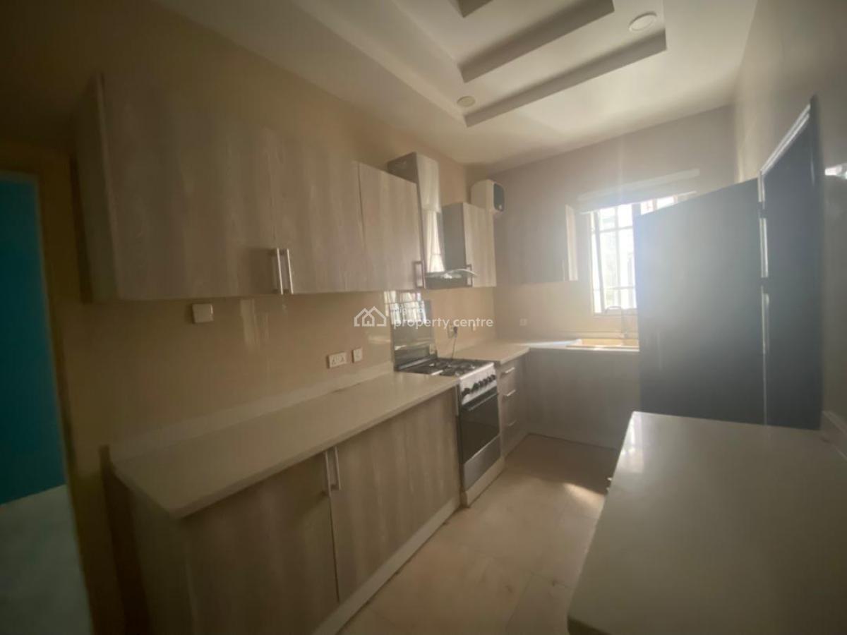 3 Bedroom Apartment, Ikota Villa, Ikota, Lekki, Lagos, Flat / Apartment for Rent