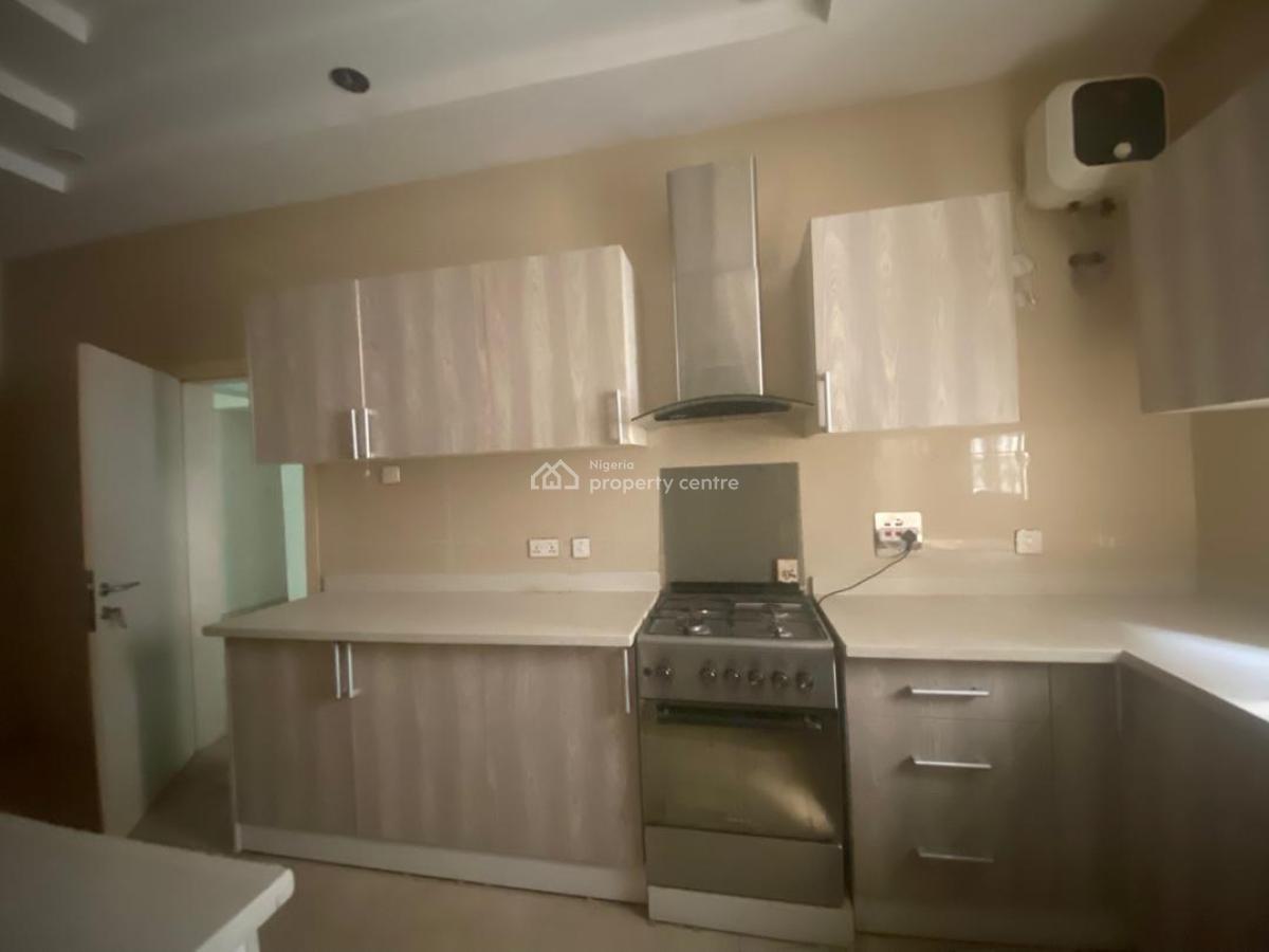 3 Bedroom Apartment, Ikota Villa, Ikota, Lekki, Lagos, Flat / Apartment for Rent