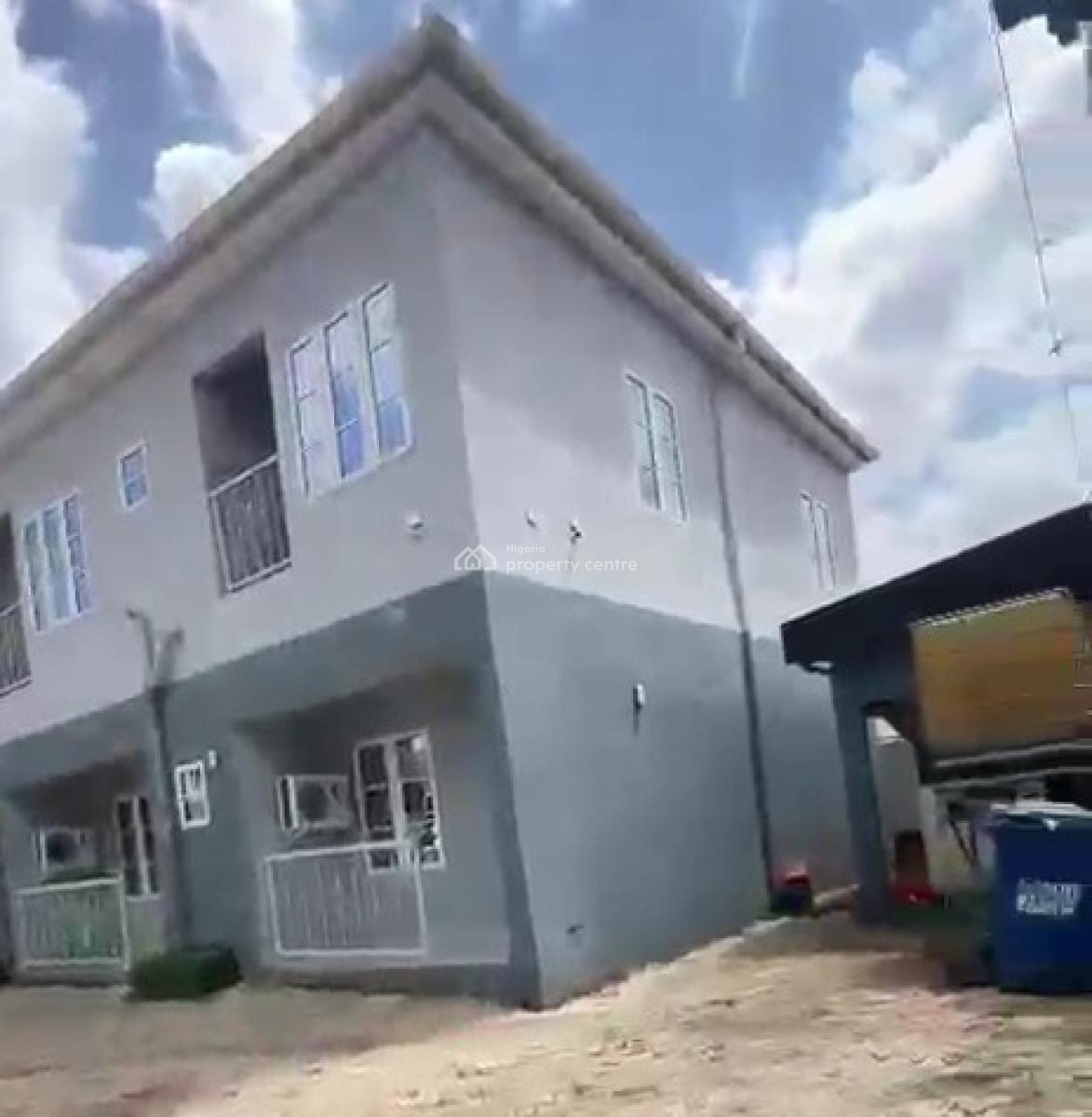 Hotel/apartments  - 6 Unit of 2-bedroom Furnished 100ft By 100ft Land, Arougba Community, Off Airport Road, Benin, Oredo, Edo, Block of Flats for Sale