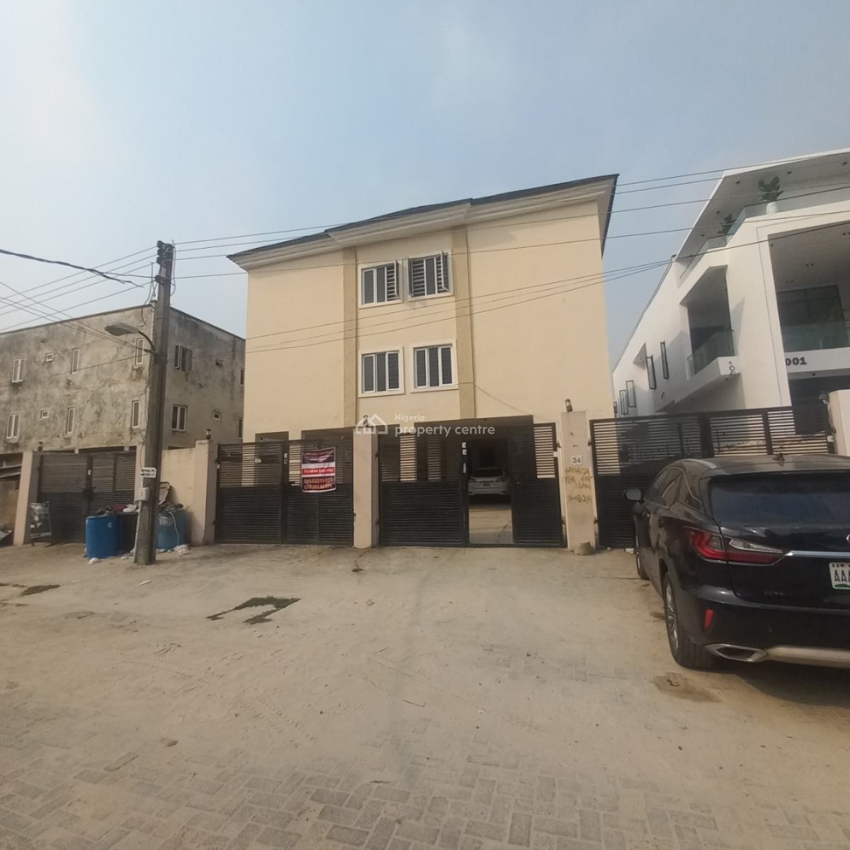 Spacious 2 Bedroom Apartment, Ikota, Lekki, Lagos, Flat / Apartment for Rent