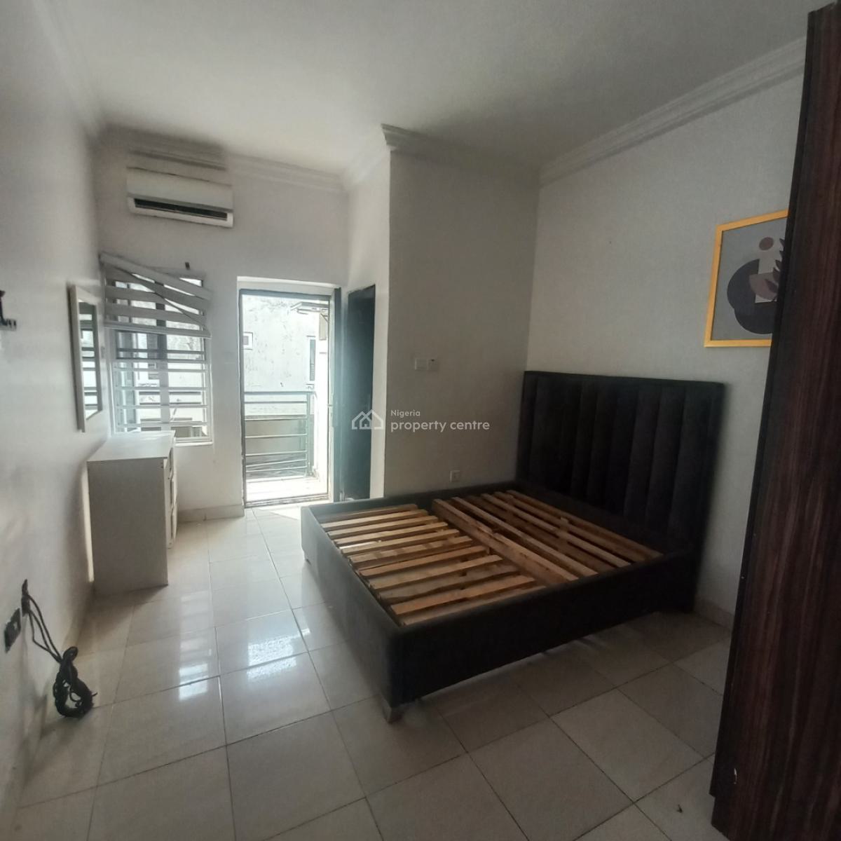 Spacious 2 Bedroom Apartment, Ikota, Lekki, Lagos, Flat / Apartment for Rent
