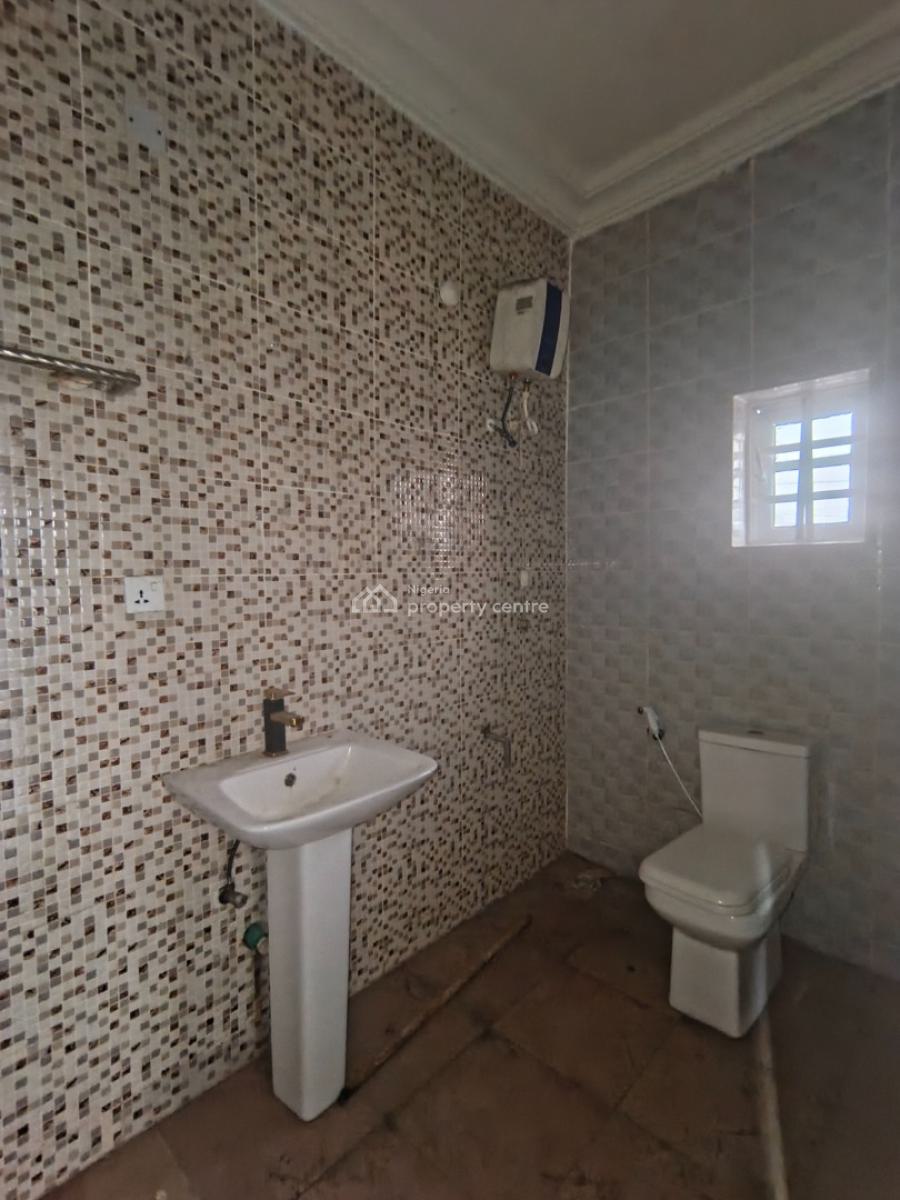 a 3 Bedroom Flat, Opposite Chevron, By Newroad, Lekki, Lagos, Flat / Apartment for Rent