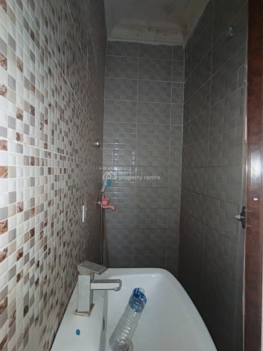 a 3 Bedroom Flat, Opposite Chevron, By Newroad, Lekki, Lagos, Flat / Apartment for Rent