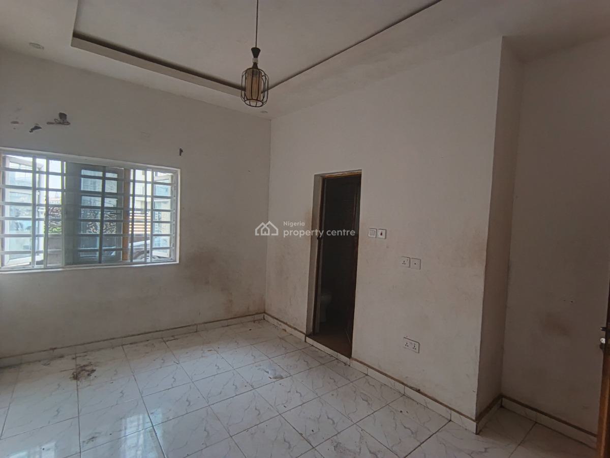 a 3 Bedroom Flat, Opposite Chevron, By Newroad, Lekki, Lagos, Flat / Apartment for Rent