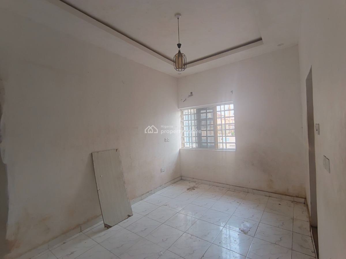 a 3 Bedroom Flat, Opposite Chevron, By Newroad, Lekki, Lagos, Flat / Apartment for Rent