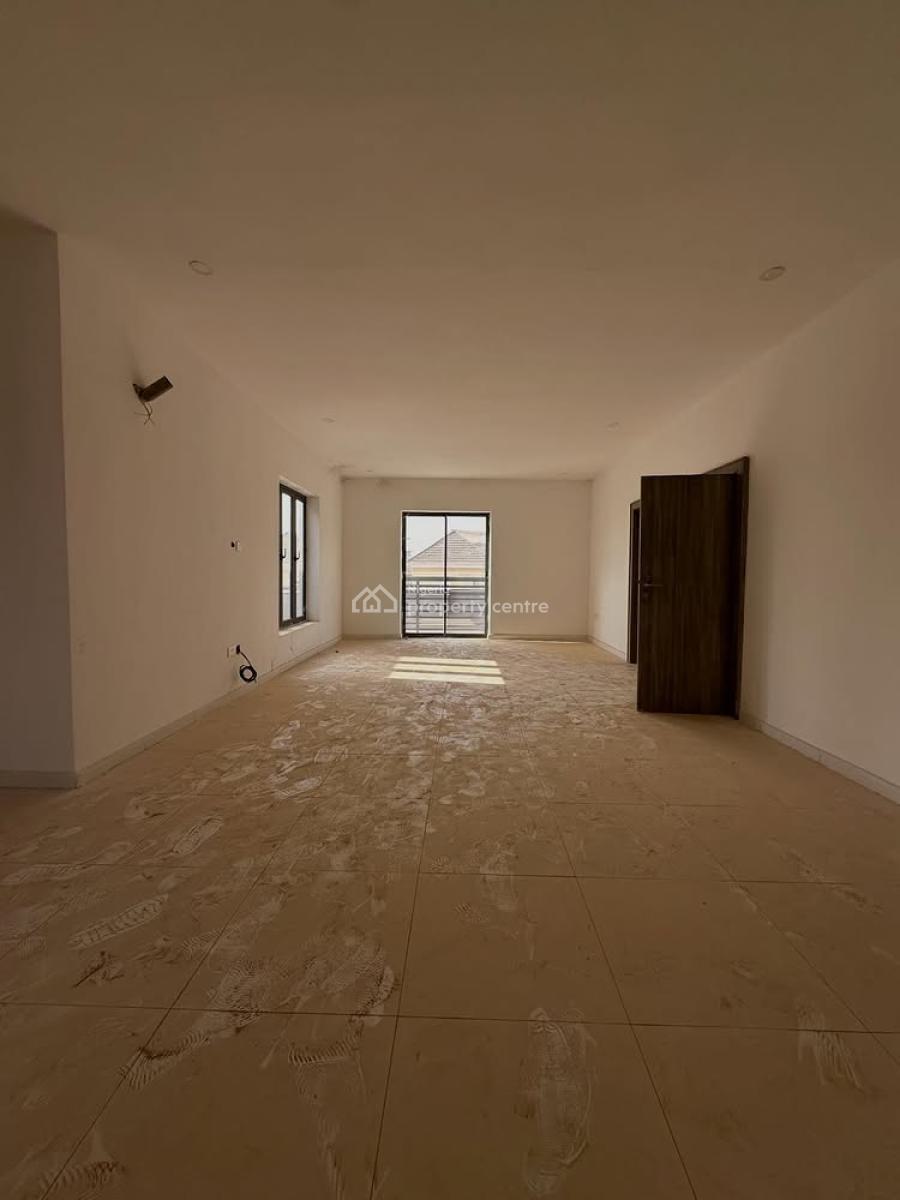 Pristine 4bedroom Terrace with 2 Living Room and a Bq, Kado, Abuja, Terraced Duplex for Sale