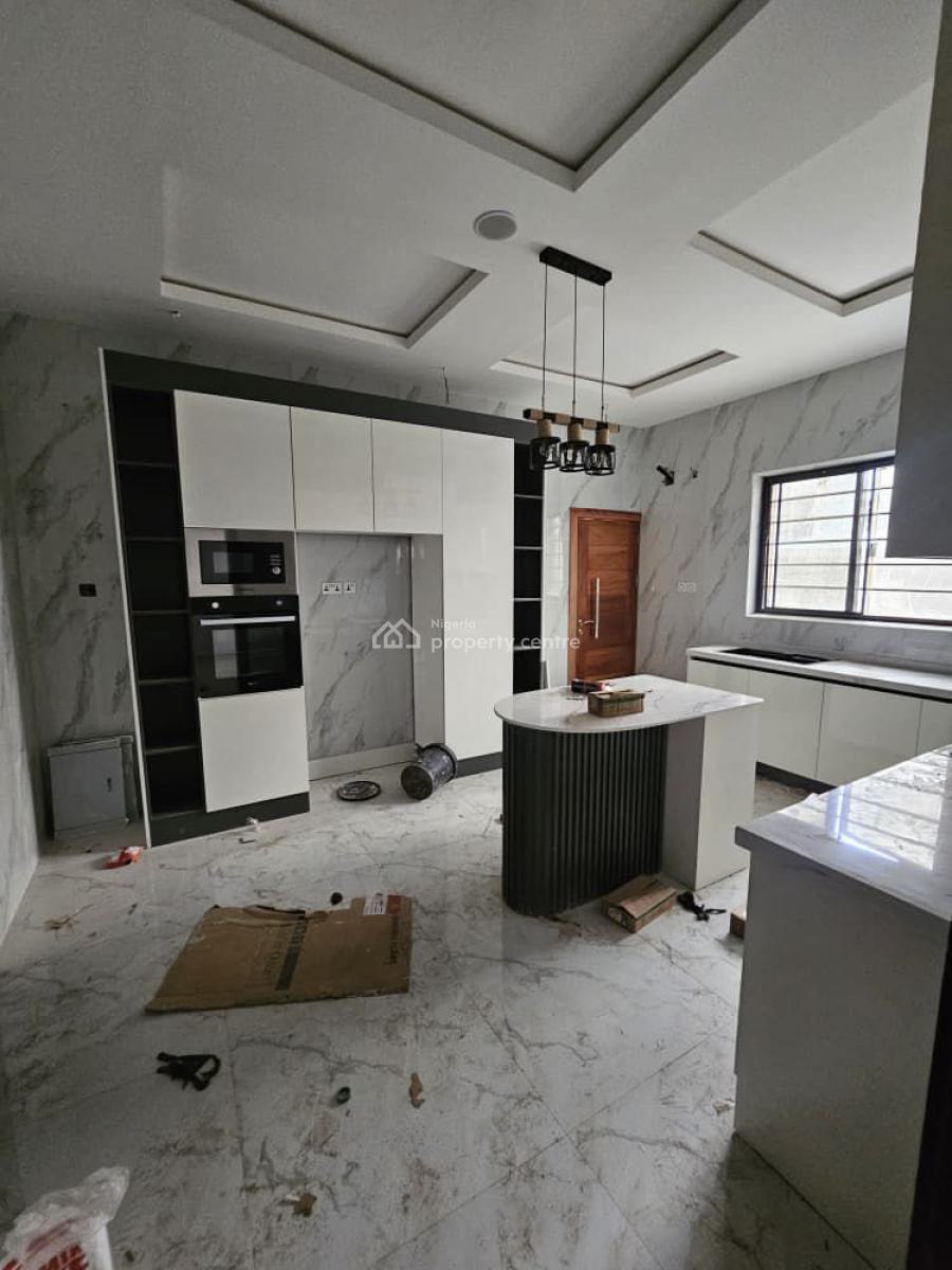 Top-notch 6 Bedroom Fully Detached Duplex, Ojodu, Lagos, Detached Duplex for Sale