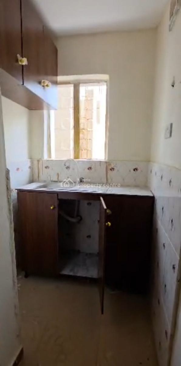 Executive Newly Built Standard, Spacious Mini-flat, Yaba, Lagos, Mini Flat (room and Parlour) for Rent