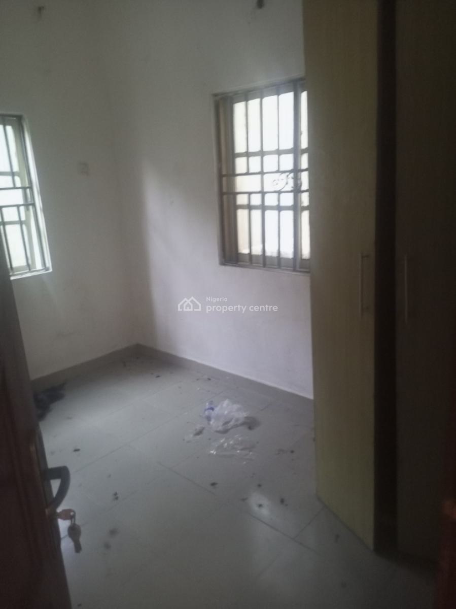 2 Bedrom Flat Available, 34 Peace Land Estate,ogombo, Ajah, Lagos, Flat / Apartment for Rent