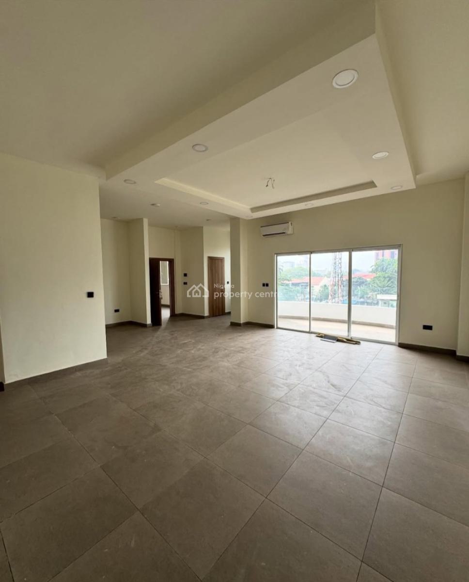 New and Well-finished 3 Bedroom En-suite Flat with Fitted Kitchen/pant, Victoria Island (vi), Lagos, Flat / Apartment for Rent