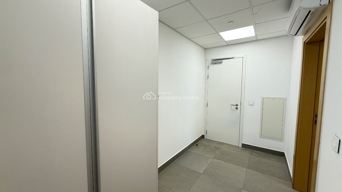 Newly Built Luxury 3 Bedrooms with City View, Victoria Island (vi), Lagos, Flat / Apartment for Rent