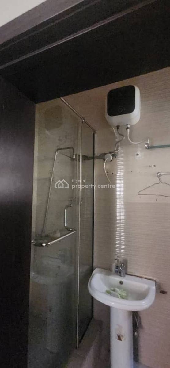 One Bedroom Apartment with Guest Bathroom in a Very Secure Estate, 4, Akinkunmi Ayinla Close, Beside Angles Court, Osapa, Lekki, Lagos, Mini Flat (room and Parlour) for Rent