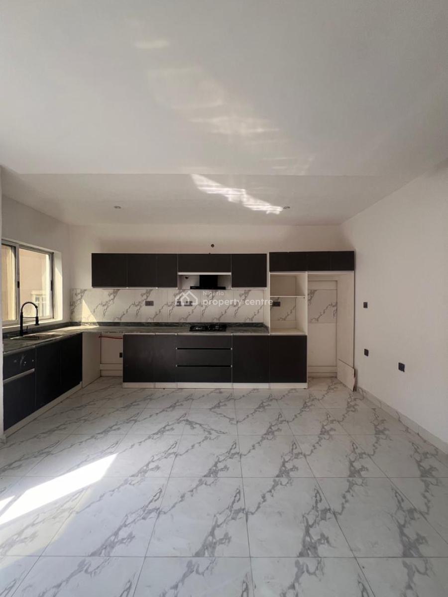 2 Bedroom with Swimming Pool and Elevator in a Serene Environment, Ikate, Lekki, Lagos, Block of Flats for Sale