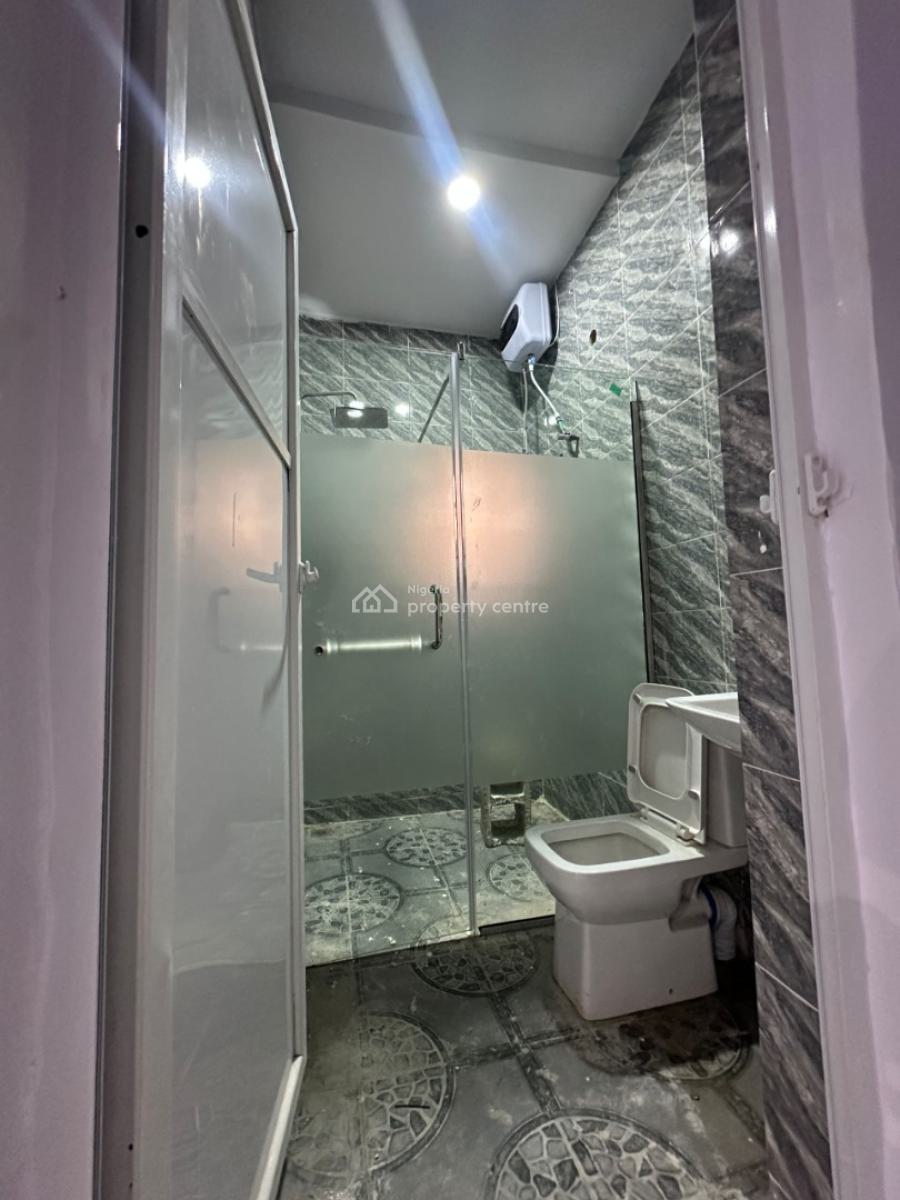 Exquisitely Built 3 Bedroom Bungalow with Spacious Compound, Alafara, Ibadan, Oyo, Detached Bungalow for Sale