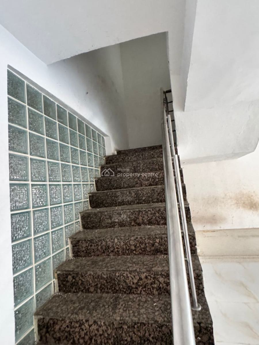 4-bedroom Duplex + 2 Bq, Lekki Phase 1, Lekki, Lagos, Commercial Property for Rent