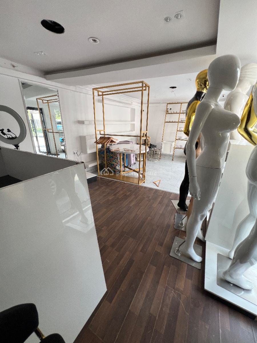 Shop Space Ground Floor Facing Road, Lekki Phase 1, Lekki, Lagos, Shop for Rent
