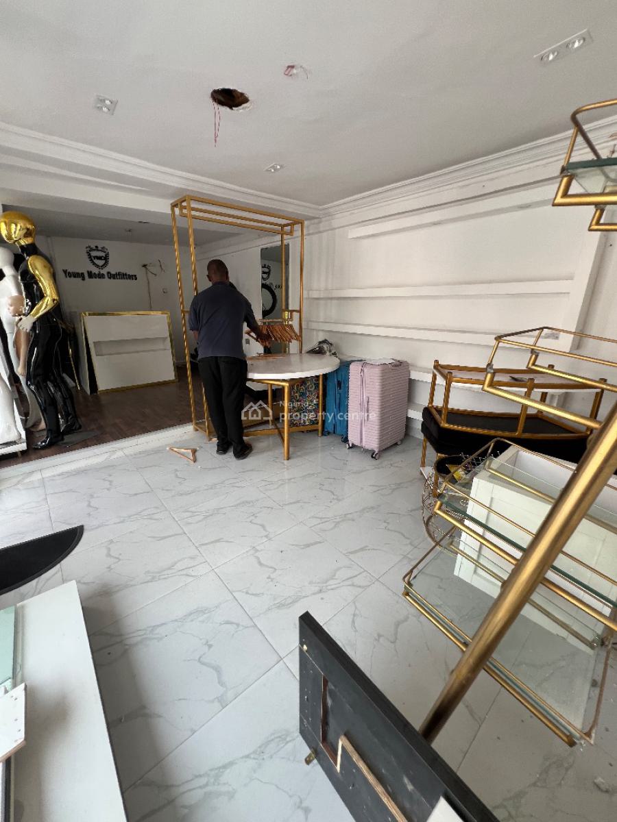 Shop Space Ground Floor Facing Road, Lekki Phase 1, Lekki, Lagos, Shop for Rent
