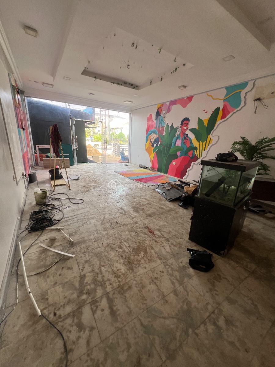 Shop Space Ground Floor Facing Road, Emmanuel Abimbola Cole, Lekki Phase 1, Lekki, Lagos, Shop for Rent