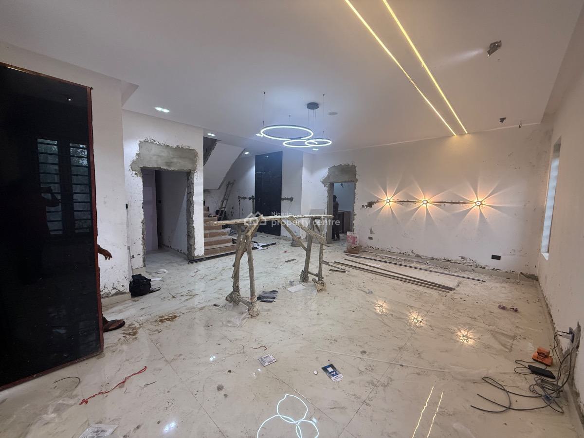 Brand New 4 Bedroom Semi Detached Duplex with Bq for Distress, Lekki Scheme 2 Estate,ogombo Road, Ogombo, Ajah, Lagos, Semi-detached Duplex for Sale