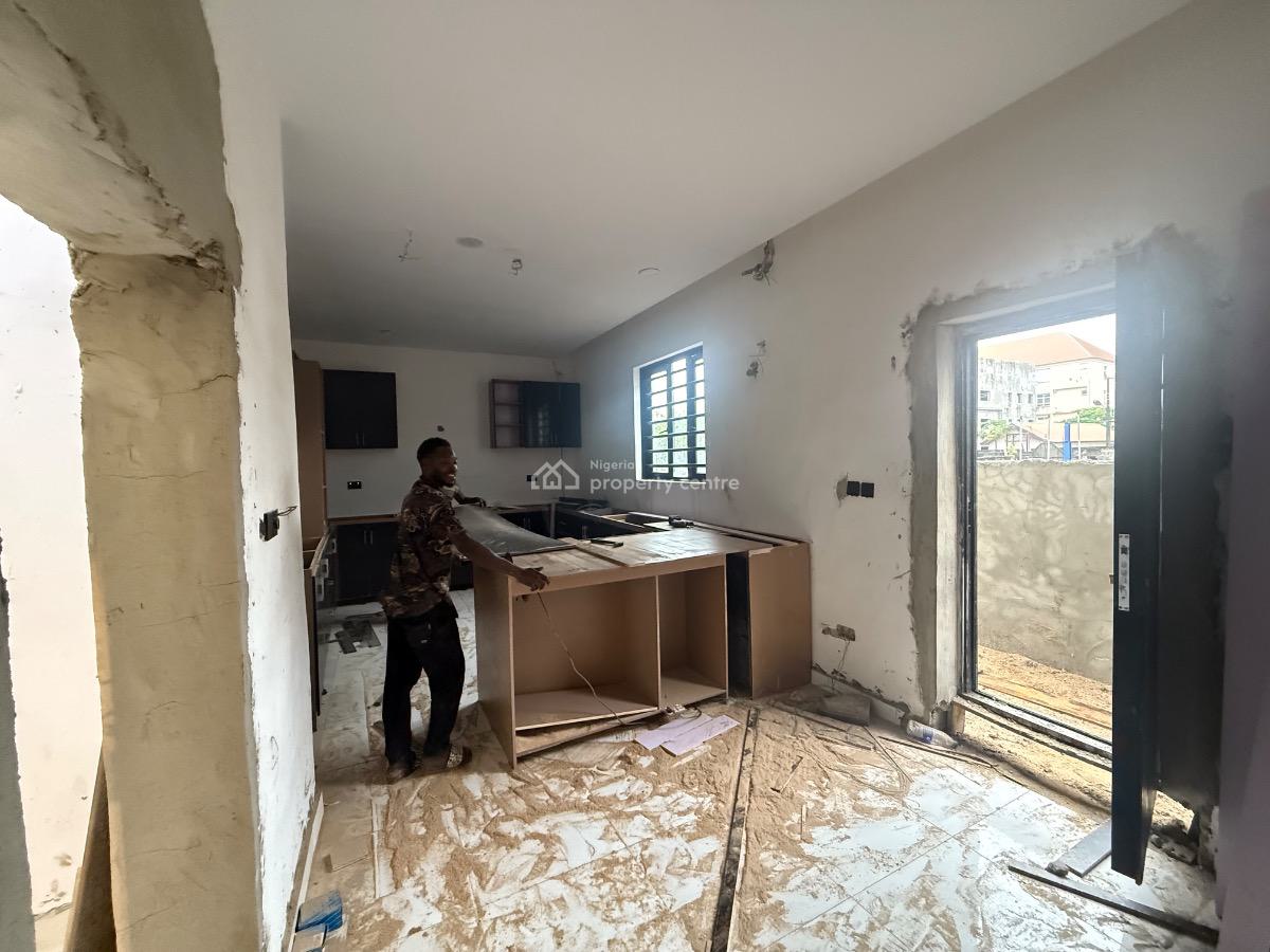 Brand New 4 Bedroom Semi Detached Duplex with Bq for Distress, Lekki Scheme 2 Estate,ogombo Road, Ogombo, Ajah, Lagos, Semi-detached Duplex for Sale