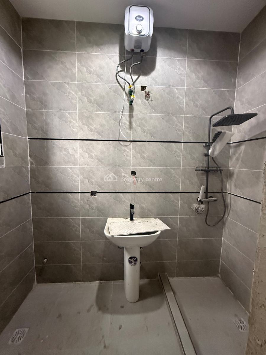 Brand New 4 Bedroom Semi Detached Duplex with Bq for Distress, Lekki Scheme 2 Estate,ogombo Road, Ogombo, Ajah, Lagos, Semi-detached Duplex for Sale