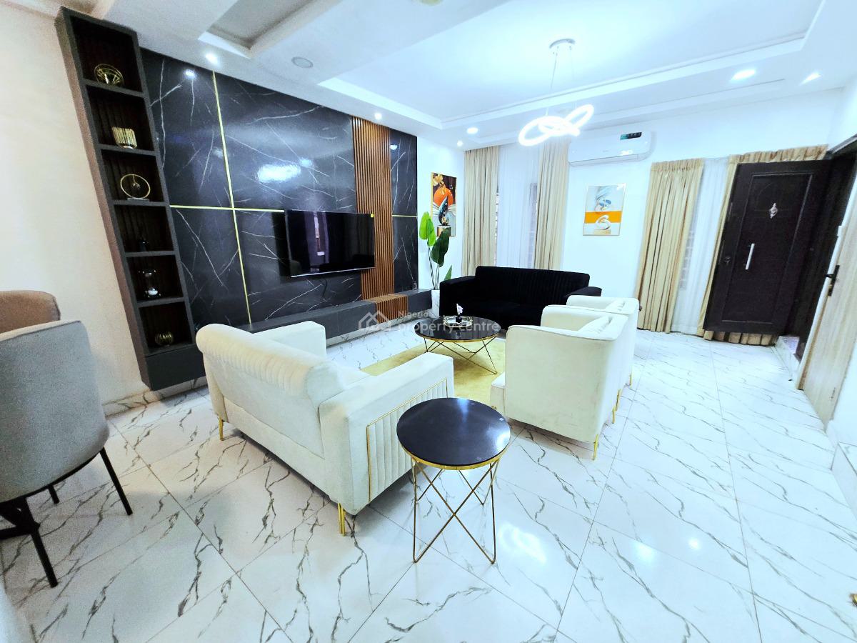 Mini Estate, Chevron Drive, Lekki, Lagos, Block of Flats for Sale