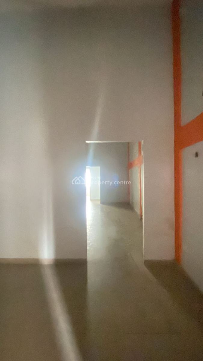 Commercial Property --victoria Island, Victoria Island (vi), Lagos, Commercial Property for Rent