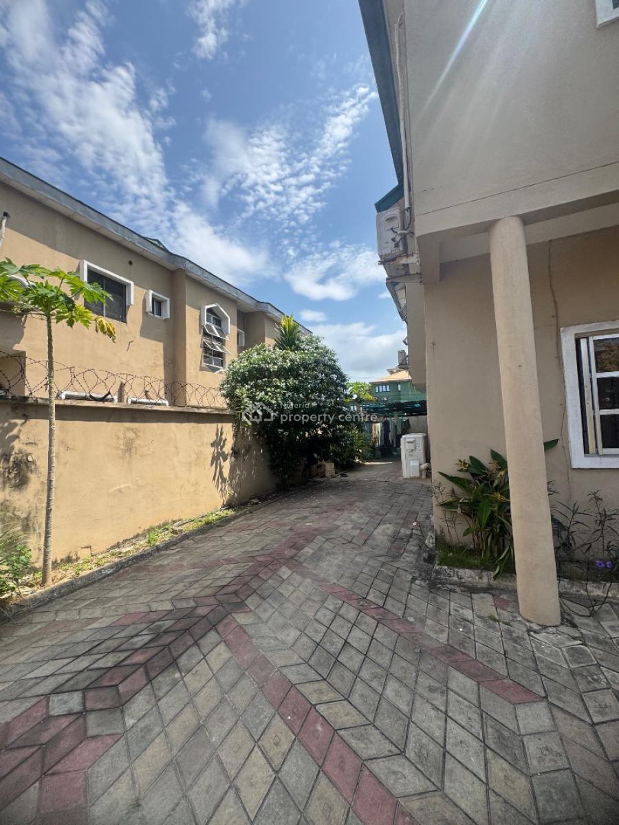 4 Bedroom Duplex + Bq, Oba Oyekan Estate, Lekki Phase 1, Lekki, Lagos, House for Sale