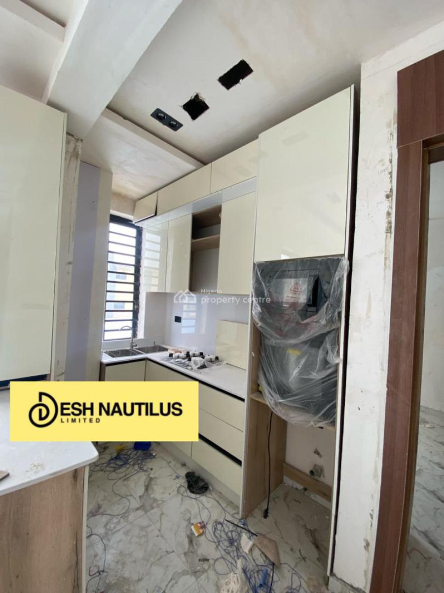 Modern 2 Bedroom Apartment, Orchid Road, Lekki Expressway, Lekki, Lagos, Flat / Apartment for Sale
